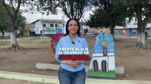 Sondra Macollins advierte que el silencio frente a la violencia termina siendo complicidad